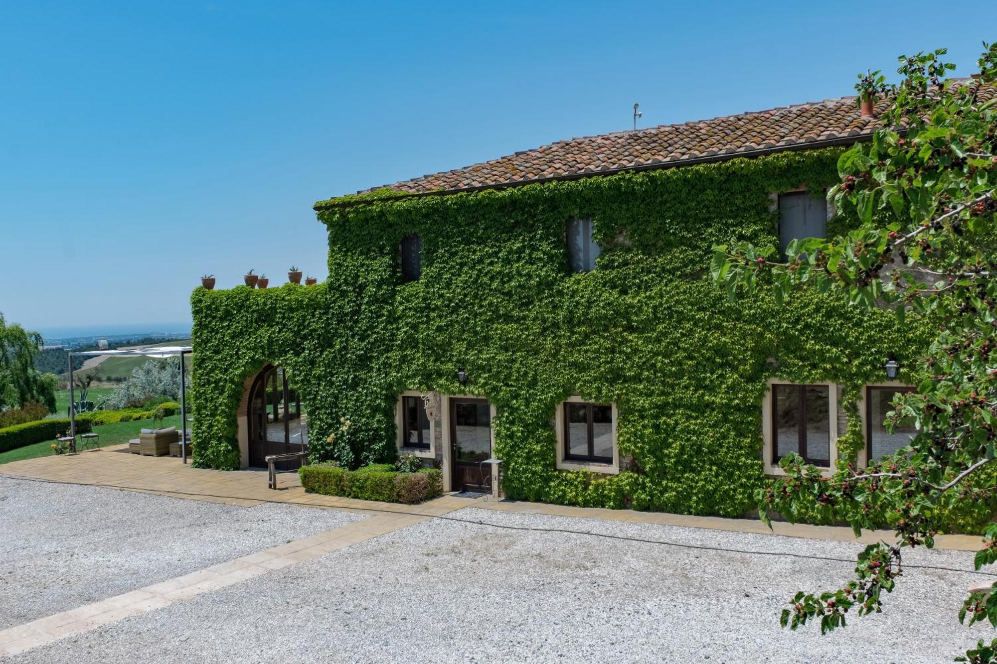فيلا La Marrana - Castello Del Terriccio كاستيلينا ماريتيما المظهر الخارجي الصورة